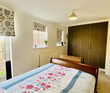 3 bedroom end of terrace house to rent - Photo 1
