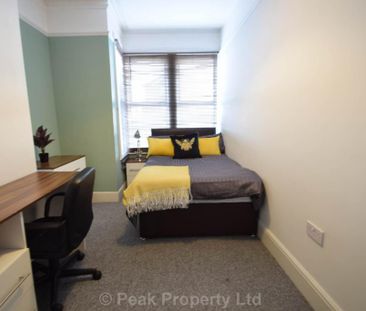 1 bedroom in a house share to rent - Photo 4