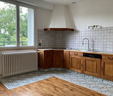 Location Appartement 3 pièces 92m² BESANCON 25000 - Photo 4