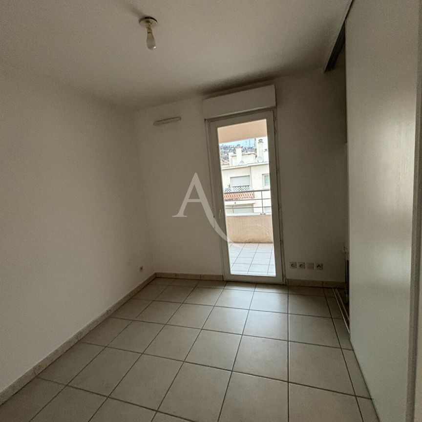 Location Appartement 2 pièces 37m² NICE 06100 - Photo 1