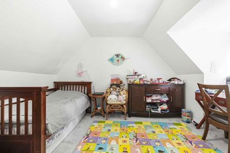 4 bedroom semi-detached house to rent - Photo 5