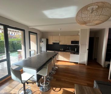 Location Appartement 2 pièces Meublé 51m² CALUIRE ET CUIRE 69300 - Photo 5