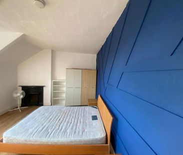 5 bedroom semi-detached house to rent - Photo 6