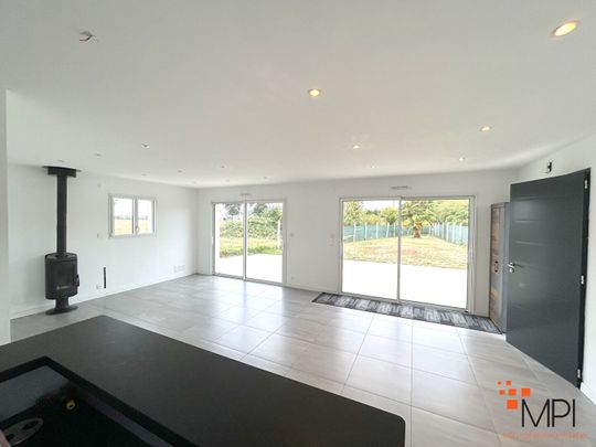 Location Maison 5 pièces 103m² - Photo 1