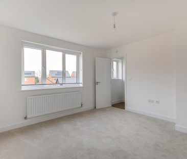 3 bedroom terraced house to rent - Photo 5