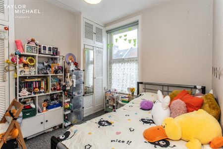 5 bedroom terraced house to rent - Photo 3