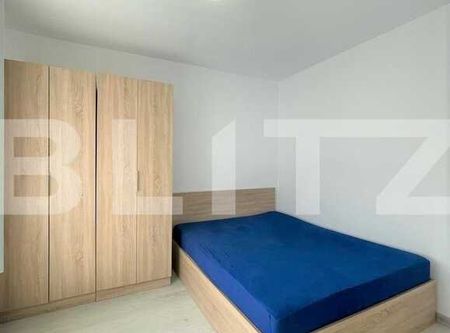 Apartament 4 camere, 87 mp, 2 balcoane, parcare, zona Petrom - Photo 4