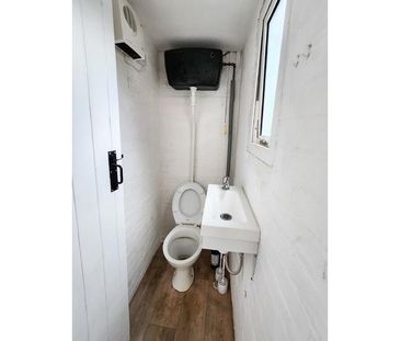 3 bedroom house share to rent - Photo 1