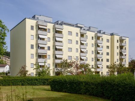 Geräumige und lichtdurchflutete Familienwohnung mit zwei Balkonen - Photo 4