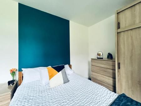 Quarn Gardens, Derby, DE1 - Photo 1