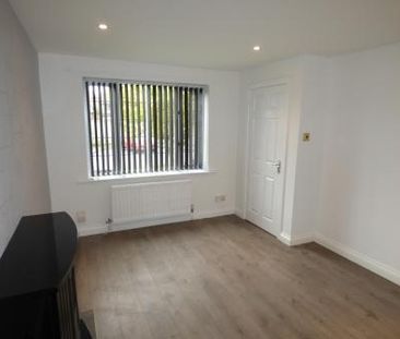 2 bedroom semi-detached house to rent - Photo 2