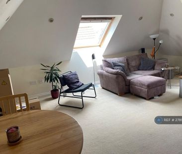 2 bedroom flat to rent - Photo 2