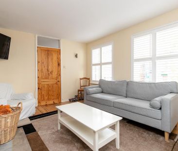 3 bedroom link detached house to rent - Photo 1