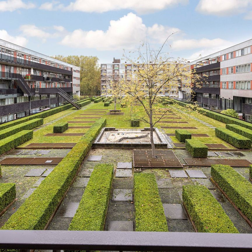 Te huur: Loosduinenstraat 55, 1062 EG Amsterdam - Photo 1