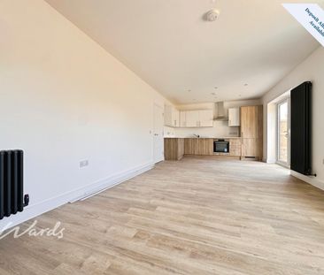 2 bedroom ground maisonette to rent - Photo 3