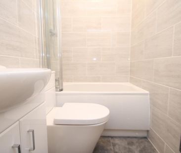 3 bedroom house to rent - Photo 3