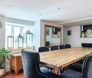 4 bedroom end of terrace house to rent - Photo 5