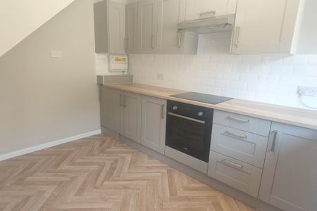 Maltward Avenue - Photo 4