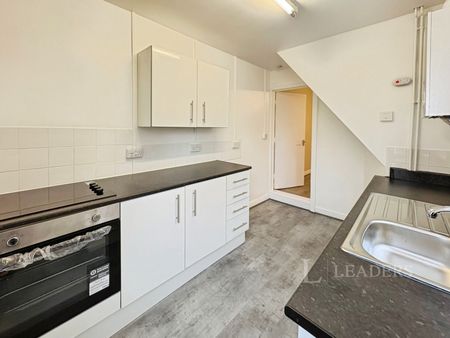 3 bedroom house to rent Bramford Road, Ipswich, Suffolk, IP1 - Photo 5