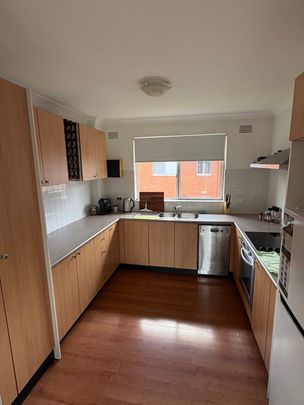 Willoughby - Photo 1