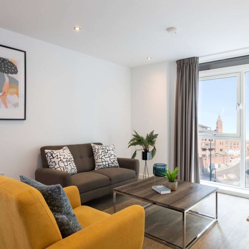 OCTOBER MOVE-INS | 1 BED APARTMENT | PARKING AVAILABLE | PRIME LOCATION | 24-HOUR CONCIERGE | RESIDENTS GYM - Photo 1