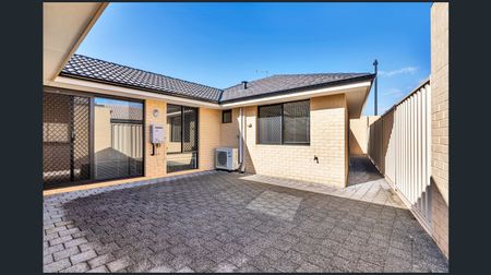 52 Delta Road, Baldivis WA 6171 - House For Rent | Domain - Photo 2