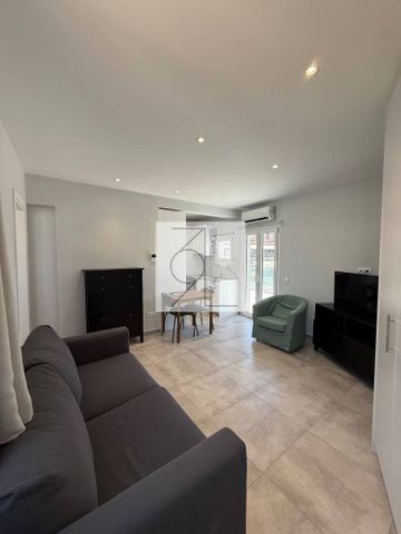 Studio/Γκαρσονιέρα για ενοικίαση - Κέντρο - Λιμάνι, - Photo 2