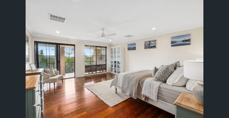 Beautiful forever family home of sheer tranquility - Photo 5