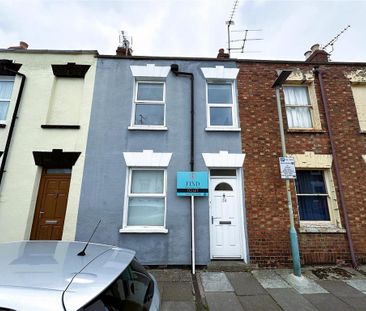 3 bedroom terraced house to rent - Photo 5