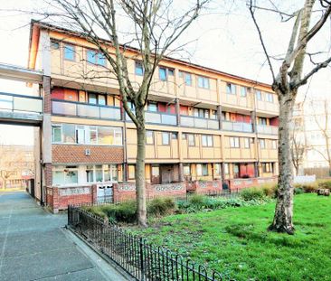3 bedroom flat to rent - Photo 3