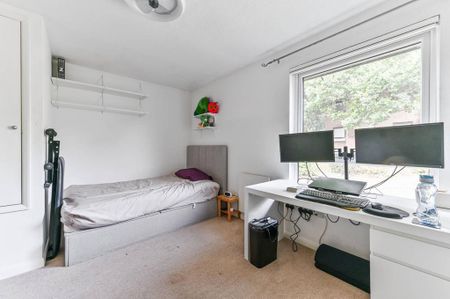 1 bedroom end of terrace house to rent - Photo 4