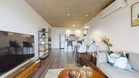 1433 De la Gare Ave, Mascouche, QC - Photo 4