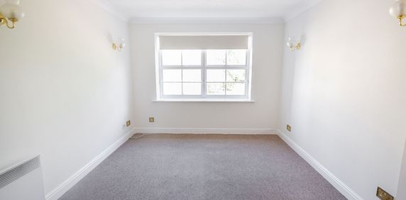 Waterside Place, CM21, Sawbridgeworth - Photo 2