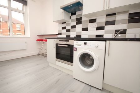 Studio Flat, Gratton Terrace, NW2 - Photo 3