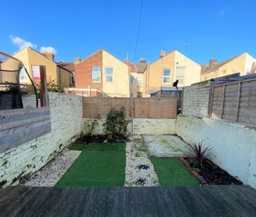 3 bedroom terraced house to rent - Photo 6