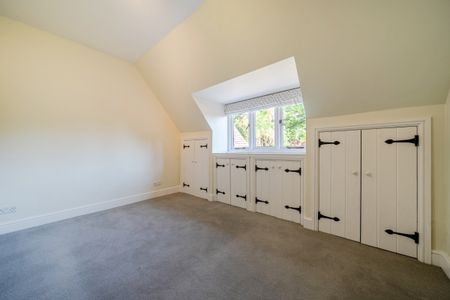 5 bedroom detached house to rent - Photo 5