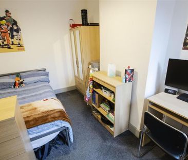 4 bedroom house to rent - Photo 2