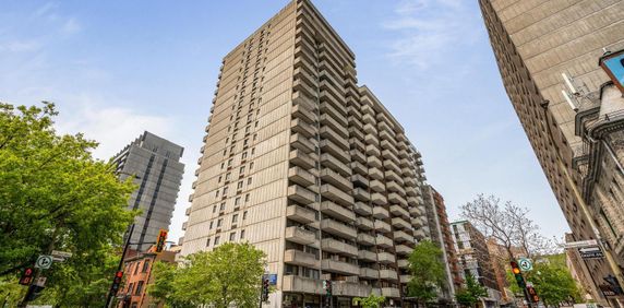 702 - 2000 Saint-Marc Street, Montréal - Photo 2