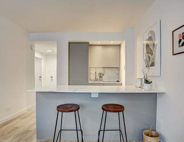 3445 Hutchison | 3445 Hutchison, Montreal - Photo 1