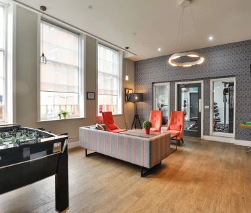 Classic 3-4 Bed Apartment - Photo 6