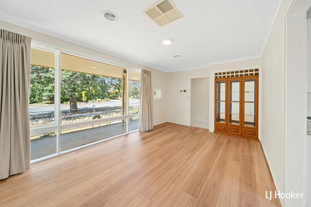 57 Ross Smith Crescent, Scullin ACT, Belconnen - Photo 1