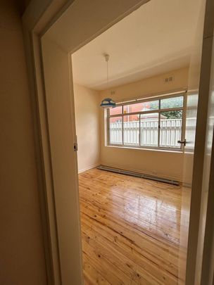 Character Apartment - Photo 1