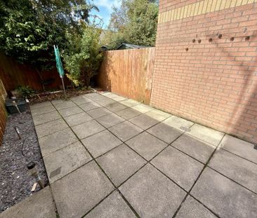 2 bedroom terraced house to rent - Photo 6