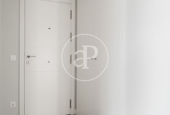 Flat for rent in Badalona