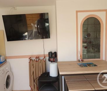 Location Appartement 1 pièce 19m² MARIGNANE 13700 - Photo 1