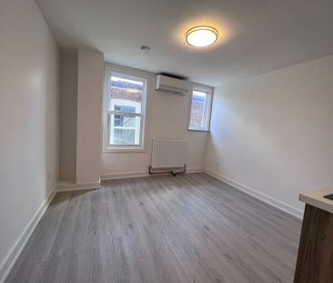 For Lease - 15 Thorburn Avenue Unit# 203, Toronto, Ontario - Photo 3