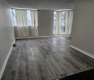 For Lease - 2460 Eglinton Avenue Unit# 219, Toronto, Ontario - Photo 1