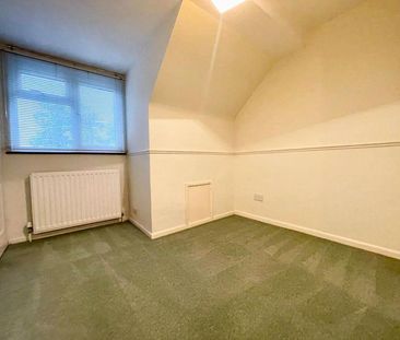3 bedroom end of terrace house to rent - Photo 1
