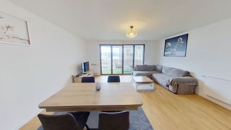 Location Appartement 3 pièces 74m² - Photo 5