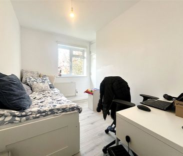 Stonefield Close, Bexleyheath, DA7 4LS - Photo 2